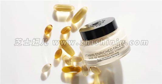 芭比波朗全新维生素眼霜Vita Enriched Eye Base，结合了眼霜和底妆的双重功效 BOBBI BROWN 眼霜 芭比波朗 第1张