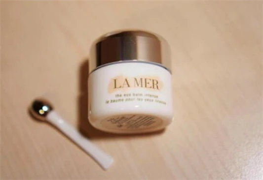 海蓝之谜眼霜会长脂肪粒吗 海蓝之谜 眼霜 第3张