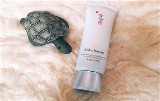 雪花秀美白防晒霜好用吗，雪花秀防晒霜有哪几款 第1张