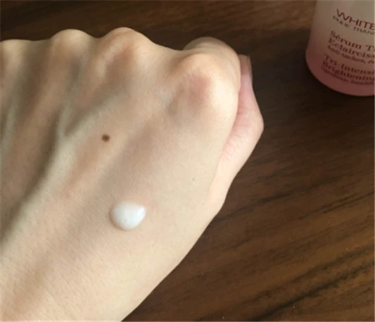 娇韵诗和雅诗兰黛哪个好，娇韵诗和雅诗兰黛哪个档次高 娇韵诗 娇韵诗和雅诗兰黛哪个好 第4张