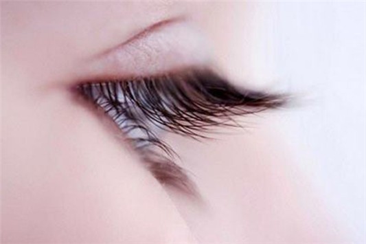 睫毛增长液哪个牌子好用 睫毛增长液 Avance 第1张