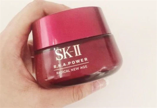 sk2大红瓶面霜可以直接用手去瓶里取霜吗 sk2 大红瓶 第4张 sk2大红瓶面霜可以直接用手去瓶里取霜吗 sk2 大红瓶 第4张