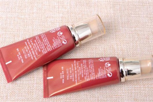 谜尚和skin79哪个好 谜尚 skin79 第1张