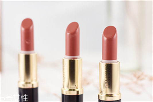 雅诗兰黛倾慕系列热门色号推荐，雅诗兰黛倾慕口红试色 雅诗兰黛口红 雅诗兰黛倾慕热门色号推荐 雅诗兰黛倾慕口红试色 第1张