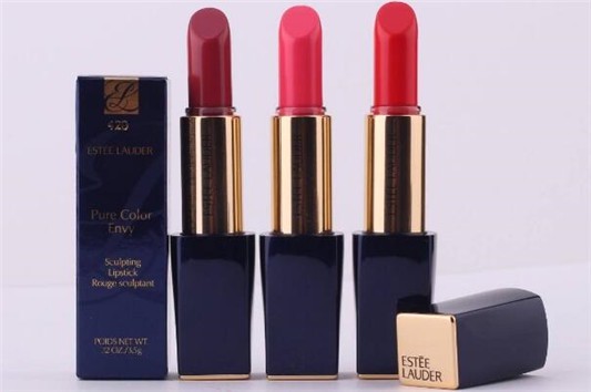 雅诗兰黛花漾倾慕唇膏是什么色号 雅诗兰黛 唇膏 第1张