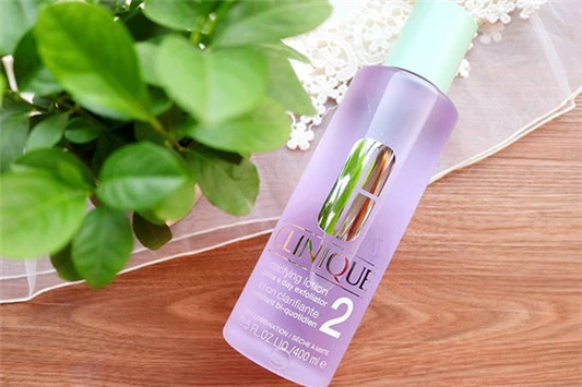 如何判断自己是混油还是混干 理肤泉 德妃 第4张 如何判断自己是混油还是混干 理肤泉 德妃 第4张