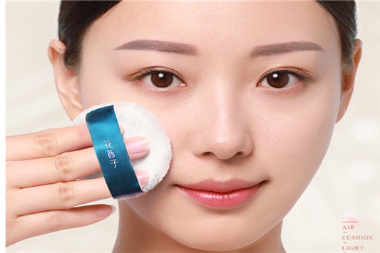 高光和散粉的顺序 高光 散粉 美妆 第1张