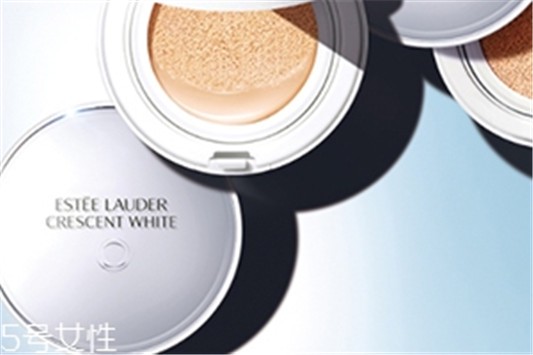 雅诗兰黛晶透沁白气垫修颜乳怎么用，雅诗兰黛晶透沁白素颜bb 雅诗兰黛 雅诗兰黛晶透沁白气垫修颜乳 第1张