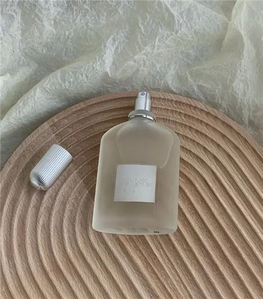 温柔男友风，TF香根草 TF 香水 男士 第2张