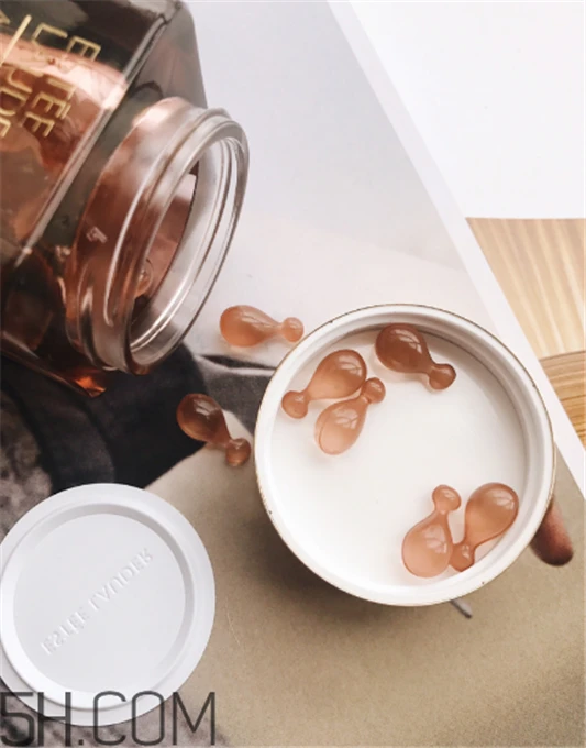 雅诗兰黛安瓶胶囊好用吗，雅诗兰黛安瓶胶囊使用方法 雅诗兰黛 雅诗兰黛安瓶胶囊好用吗 雅诗兰黛安瓶胶囊使用方法 第4张