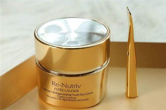 雅诗兰黛白金眼霜为什么涂了轻微有点热 雅诗兰黛 眼霜 第1张 雅诗兰黛白金眼霜为什么涂了轻微有点热 雅诗兰黛 眼霜 第1张