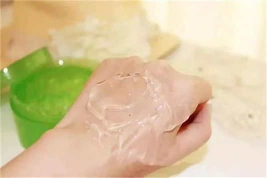 芦荟胶是什么颜色 芦荟制品 护肤品 第2张