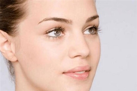 眼角脂肪粒去除小窍门 眼霜 第1张