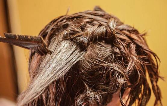 海娜粉怎么调制不掉色 海娜粉 海娜粉调制 美妆 第1张