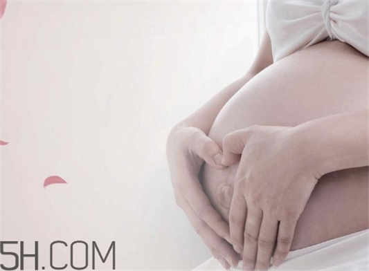 雅诗兰黛孕妇可以用吗,雅诗兰黛口红最火色号推荐 雅诗兰黛 雅诗兰黛孕妇可以用吗 雅诗兰黛口红最火色号推荐 第1张 雅诗兰黛孕妇可以用吗,雅诗兰黛口红最火色号推荐 雅诗兰黛 雅诗兰黛孕妇可以用吗 雅诗兰黛口红最火色号推荐 第1张