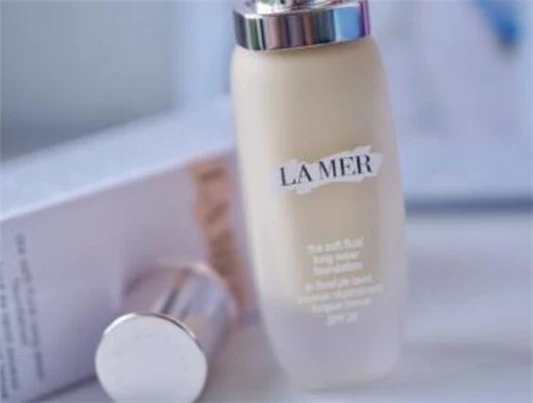 海蓝之谜粉底液会漏吗 海蓝之谜 粉底液 第3张