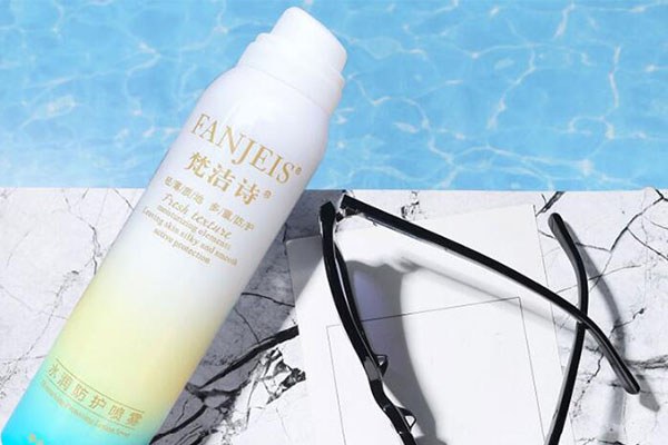 梵洁诗防晒喷雾怎么用 梵洁诗 防晒喷雾 第1张