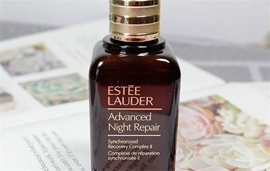 小棕瓶及水乳使用顺序，小棕瓶在水之前还是之后 雅诗兰黛小棕瓶 雅诗兰黛 第5张