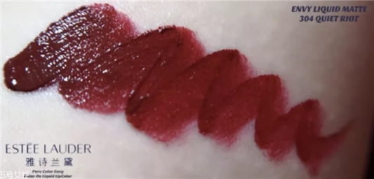 雅诗兰黛全新倾慕唇釉全部试色，全都找不到替代色 雅诗兰黛 雅诗兰黛唇釉 雅诗兰黛全新倾慕唇釉 第14张