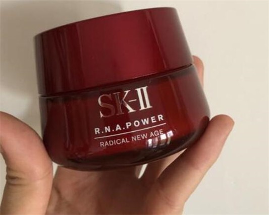 sk2大红瓶面霜会长封闭性粉刺吗 sk2 大红瓶 第3张 sk2大红瓶面霜会长封闭性粉刺吗 sk2 大红瓶 第3张