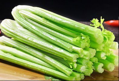 芹菜汁可以做面膜去斑吗 祛斑 芹菜汁面膜 美妆 第1张