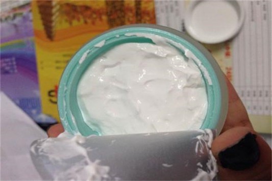 九朵云能涂了直接睡吗 护肤品 九朵云 第1张