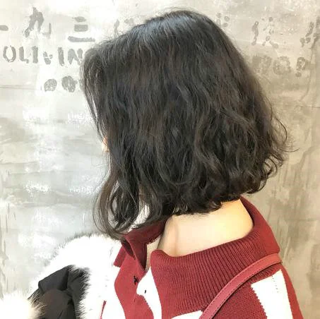 2020年烫发流行什么卷 烫发 烫卷发 美妆 第2张