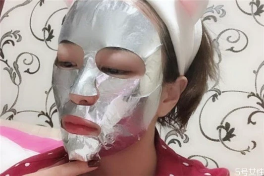 雅诗兰黛钢铁侠面膜成分有哪些，钢铁侠面膜敷多久会发热 雅诗兰黛 面膜 雅诗兰黛钢铁侠面膜成分 第2张