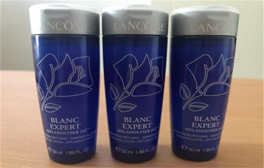 兰蔻臻白精华水好用吗，兰蔻臻白精华水功效 兰蔻 兰蔻粉水 冬季护肤 第3张