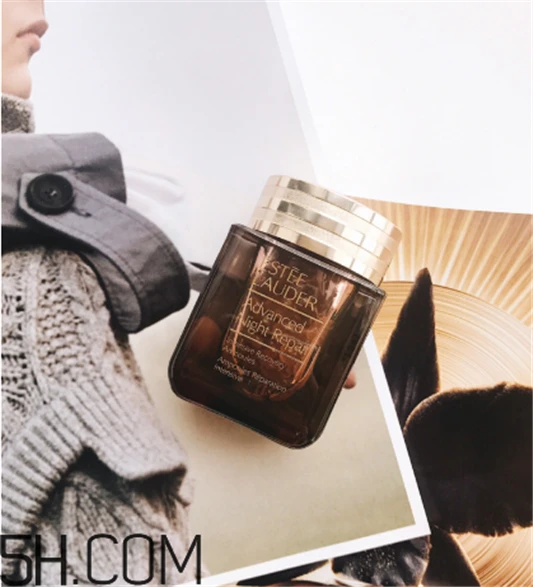 雅诗兰黛安瓶胶囊价格多少钱，精华液可以天天用吗 雅诗兰黛 雅诗兰黛安瓶胶囊价格多少钱 精华液可以天天用吗 第2张