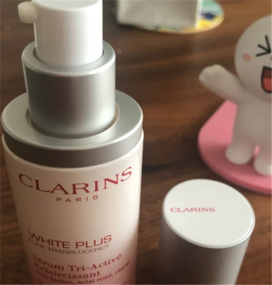 娇韵诗和雅诗兰黛哪个好，娇韵诗和雅诗兰黛哪个档次高 娇韵诗 娇韵诗和雅诗兰黛哪个好 第3张