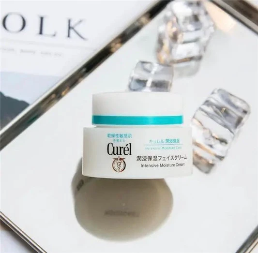 30多一罐的保湿面霜，简直是平价之王，囤了当身体乳都不心疼 面霜 第4张