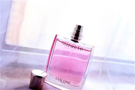 兰蔻香水进眼睛里了 怎么办 兰蔻 香水 第3张