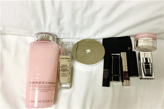 兰蔻粉水涂了要洗掉吗 兰蔻 粉水 护肤品 第2张