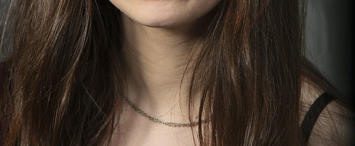 颈纹深怎么办 颈纹 美妆 第1张