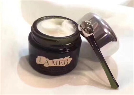 海蓝之谜眼霜能去细纹吗 海蓝之谜 眼霜 第1张