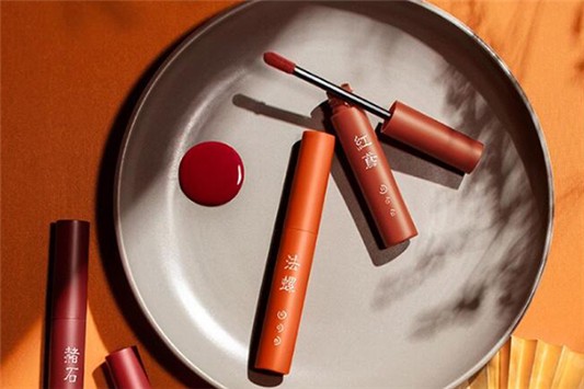 玛丽黛佳唇彩用卸妆吗 玛丽黛佳 唇彩 第1张