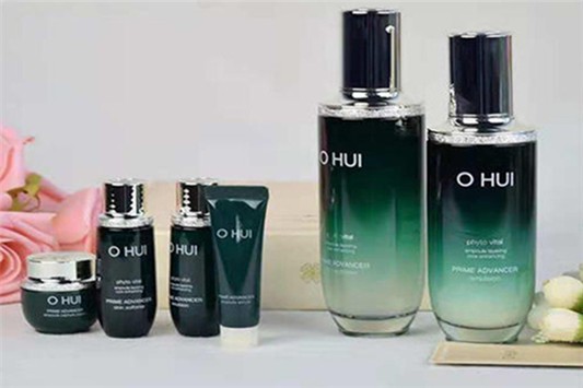 欧蕙小绿瓶水乳好用吗 欧蕙 爽肤水 乳液 第1张 欧蕙小绿瓶水乳好用吗 欧蕙 爽肤水 乳液 第1张