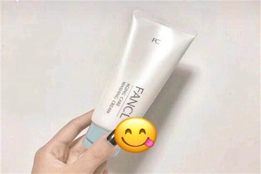 洗面奶是什么意思 洗面奶 清洁用品 第3张