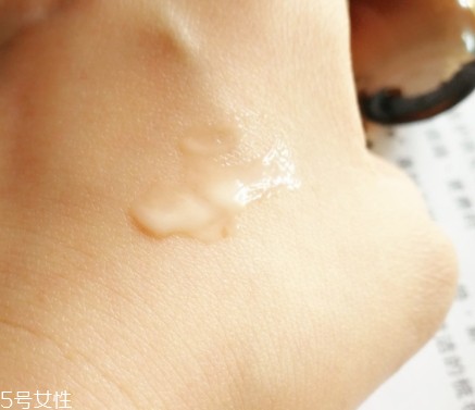 雅诗兰黛精华液怎么样，为大家做一个评测 雅诗兰黛 雅诗兰黛精华液 雅诗兰黛精华液怎么样 第4张