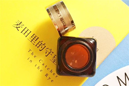 雅诗兰黛即时修护眼部精华霜用法 雅诗兰黛 眼部精华霜 第3张 雅诗兰黛即时修护眼部精华霜用法 雅诗兰黛 眼部精华霜 第3张