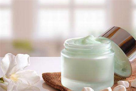 护肤品保质期多久 护肤品 第1张 护肤品保质期多久 护肤品 第1张