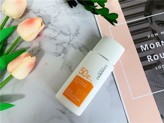 十大防晒乳，自然堂烈日防水防汗防晒乳SPF50 PA++++ 防晒乳 十大防晒乳 自然堂烈日防水防汗防晒乳SPF50 PA++++护肤品十大排名 第1张