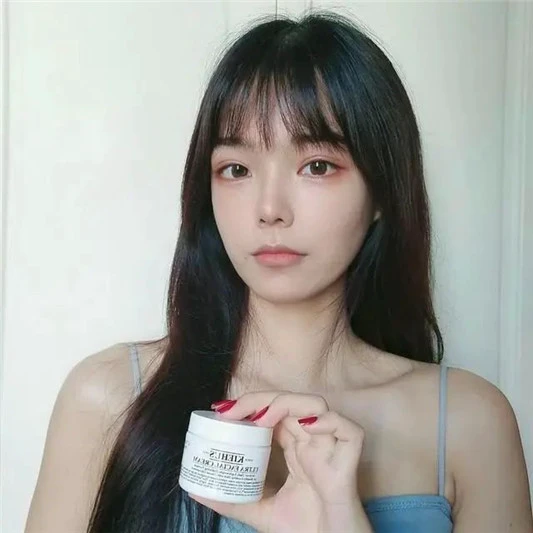 30多一罐的保湿面霜，简直是平价之王，囤了当身体乳都不心疼 面霜 第3张