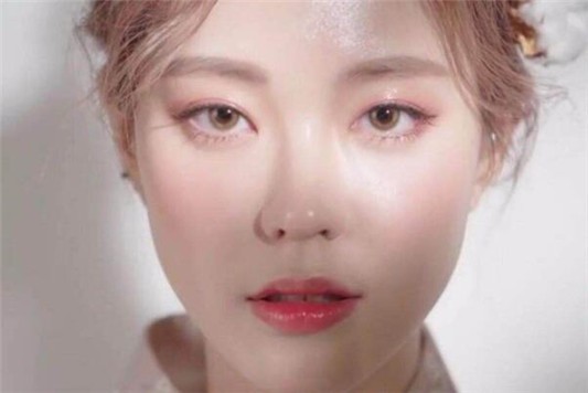 纹眉脱痂后跟没纹一样吗 眉笔 第1张