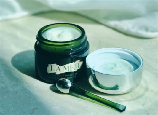 海蓝之谜眼霜可以放冰箱吗 海蓝之谜 眼霜 第3张