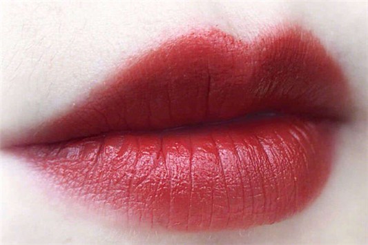 泥巴色皮肤用什么口红 口红 第1张 泥巴色皮肤用什么口红 口红 第1张