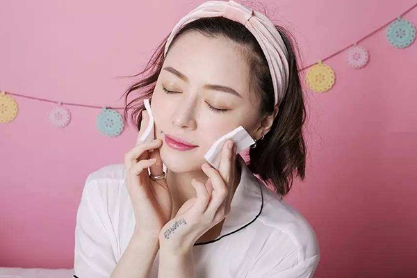 红石榴水和粉水哪个好 红石榴水 粉水 第1张 红石榴水和粉水哪个好 红石榴水 粉水 第1张