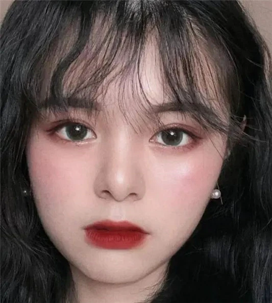 人手一只的平价口红，Colorkey丝滑不沾杯，完美日记顺滑均匀 口红 第9张