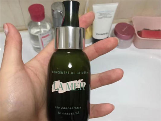 海蓝之谜修护精华露的功效 海蓝之谜 修护精华露 第1张